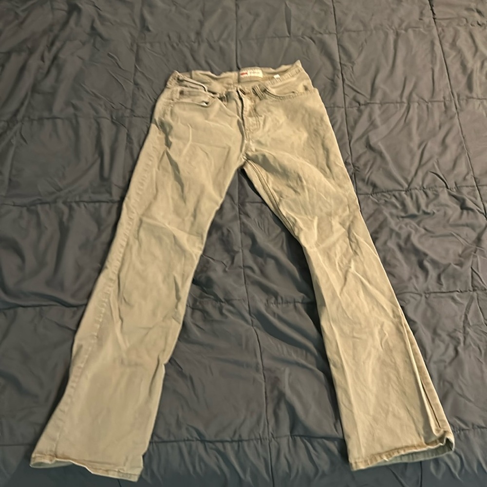Wrangler straight fit khakis